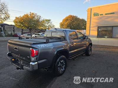 2021 Toyota Tacoma TRD Off-Road Crew Cab Medium Bed - zdjęcie 3 z 21 - miniatura