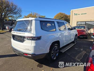 2022 Jeep Grand Wagoneer Series III - zdjęcie 3 z 23 - miniatura