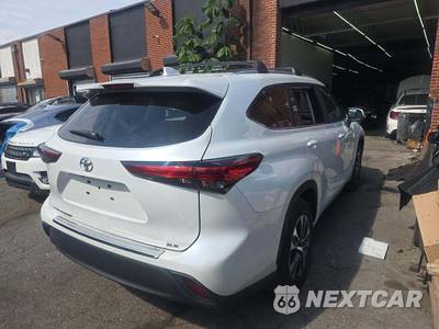 2023 Toyota Highlander XLE - zdjęcie 3 z 21 - miniatura