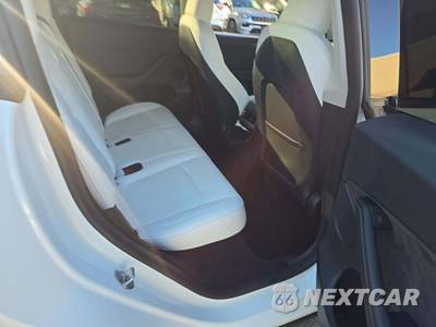2023 Tesla Model Y Performance - zdjęcie 16 z 21 - miniatura