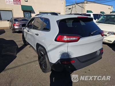 2017 Jeep Cherokee Altitude Edition - zdjęcie 2 z 20 - miniatura