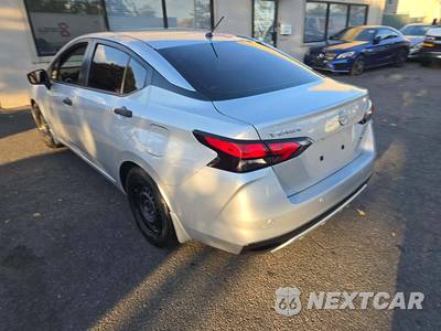 2024 Nissan Versa S - zdjęcie 2 z 20 - miniatura