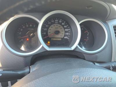 2011 Toyota Tacoma Extended Cab Medium Bed w/Rear Doors - zdjęcie 9 z 25 - miniatura