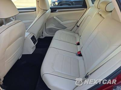 2017 Volkswagen Passat 1.8T SE w/Technology - zdjęcie 13 z 20 - miniatura