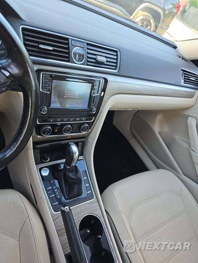 2017 Volkswagen Passat 1.8T SE w/Technology - zdjęcie 10 z 20 - miniatura