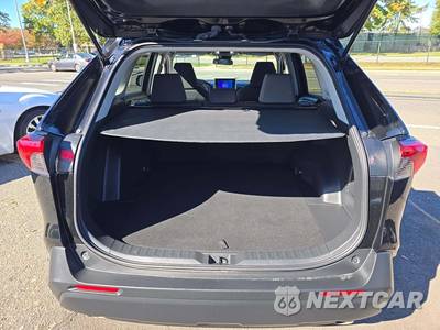 2025 Toyota RAV4 XLE - zdjęcie 14 z 20 - miniatura