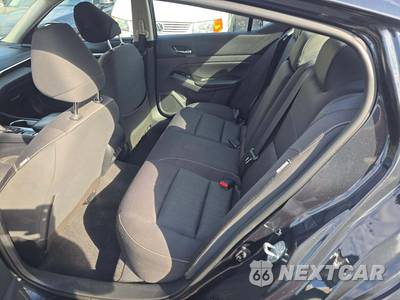 2022 Nissan Altima SV - zdjęcie 13 z 26 - miniatura