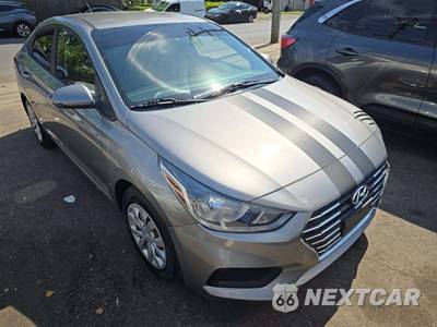 2021 Hyundai Accent SE - zdjęcie 4 z 25 - miniatura
