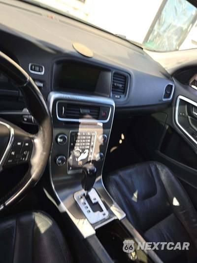 2012 Volvo S60 T5 - zdjęcie 10 z 24 - miniatura