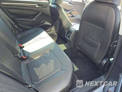 2016 Volkswagen Passat 1.8T SE - zdjęcie 16 z 23 - miniatura