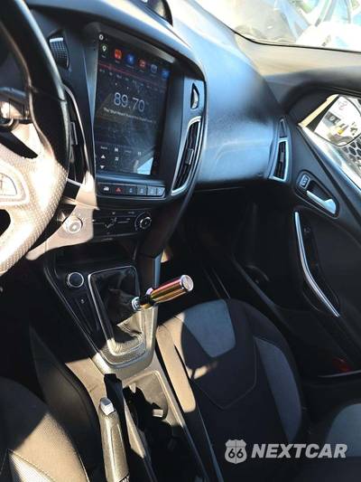 2017 Ford Focus ST Hatchback - zdjęcie 10 z 25 - miniatura