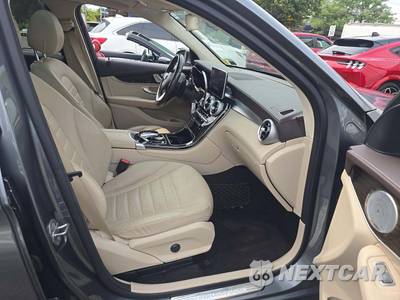 2016 Mercedes-Benz GLC 300 4MATIC - zdjęcie 18 z 23 - miniatura