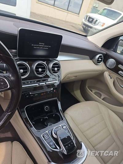 2016 Mercedes-Benz GLC 300 4MATIC - zdjęcie 10 z 23 - miniatura