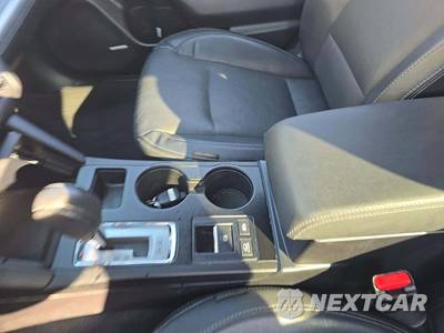 2017 Subaru Outback 2.5i Limited - zdjęcie 8 z 27 - miniatura