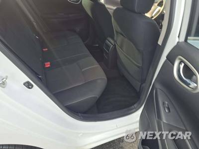 2015 Nissan Sentra S - zdjęcie 16 z 25 - miniatura
