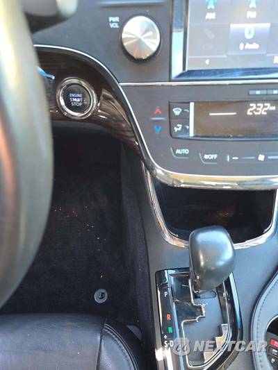 2015 Toyota Avalon XLE Touring - zdjęcie 8 z 28 - miniatura