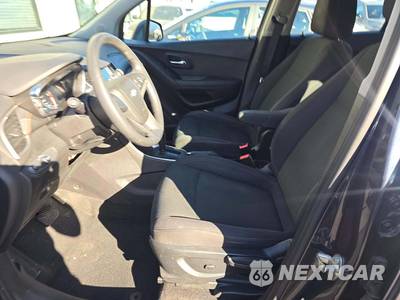 2018 Chevrolet Trax LS 1LS - zdjęcie 3 z 25 - miniatura