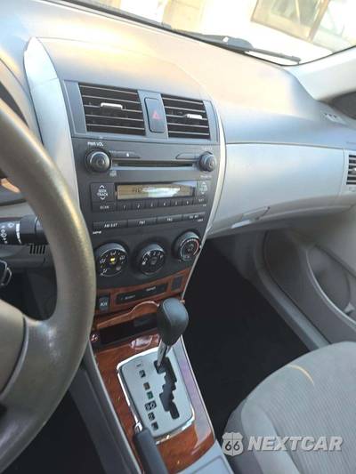 2009 Toyota Corolla XLE - zdjęcie 10 z 29 - miniatura