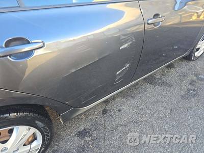 2009 Toyota Corolla XLE - zdjęcie 27 z 29 - miniatura