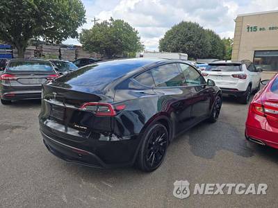 2024 Tesla Model Y Long Range - zdjęcie 3 z 25 - miniatura