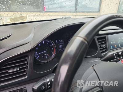 2019 Hyundai Elantra Value Edition Sedan - zdjęcie 9 z 32 - miniatura