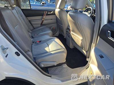 2013 Toyota Highlander Limited - zdjęcie 17 z 24 - miniatura
