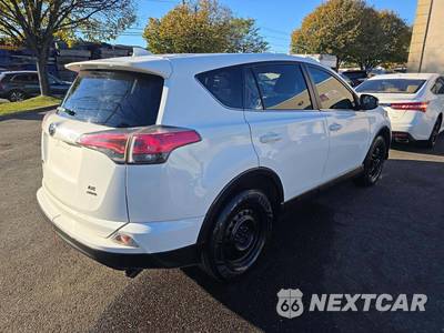 2018 Toyota RAV4 LE - zdjęcie 3 z 23 - miniatura