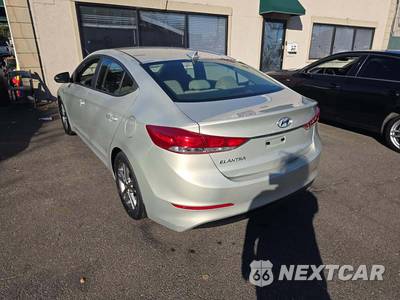 2017 Hyundai Elantra SE Sedan - zdjęcie 2 z 25 - miniatura
