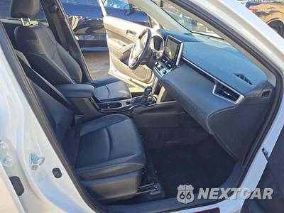 2023 Toyota Corolla Cross XLE - zdjęcie 18 z 20 - miniatura