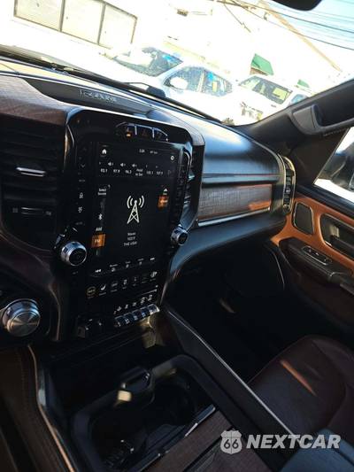 2020 Ram 1500 Longhorn Crew Cab Short Bed - zdjęcie 10 z 22 - miniatura