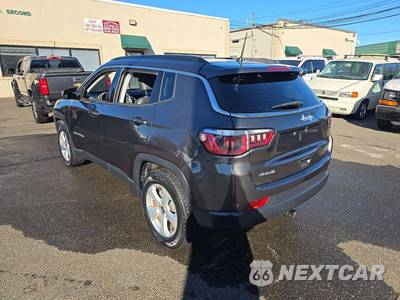 2018 Jeep Compass Latitude - zdjęcie 2 z 22 - miniatura