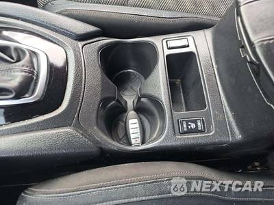 2021 Nissan Rogue Sport SV - zdjęcie 8 z 21 - miniatura