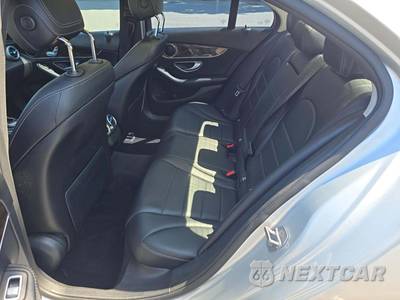 2018 Mercedes-Benz C 300 4MATIC Sedan - zdjęcie 13 z 23 - miniatura