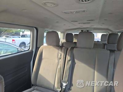 2014 Nissan NV3500 HD Passenger SV 146.1" WB - zdjęcie 13 z 25 - miniatura