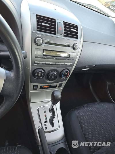 2010 Toyota Corolla S - zdjęcie 10 z 28 - miniatura