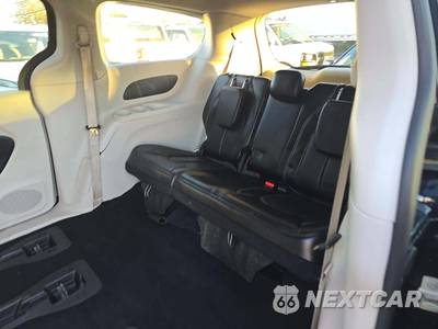 2023 Chrysler Pacifica Hybrid Touring L 121.6" WB - zdjęcie 14 z 25 - miniatura