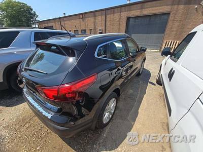 2017 Nissan Rogue Sport SV - zdjęcie 3 z 21 - miniatura