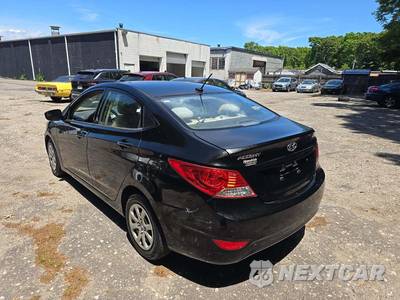2014 Hyundai Accent GLS Sedan - zdjęcie 2 z 24 - miniatura