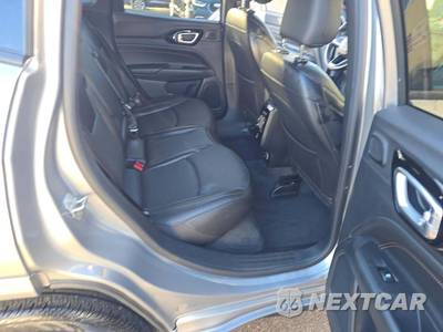 2023 Jeep Compass (RED) Edition - zdjęcie 16 z 20 - miniatura