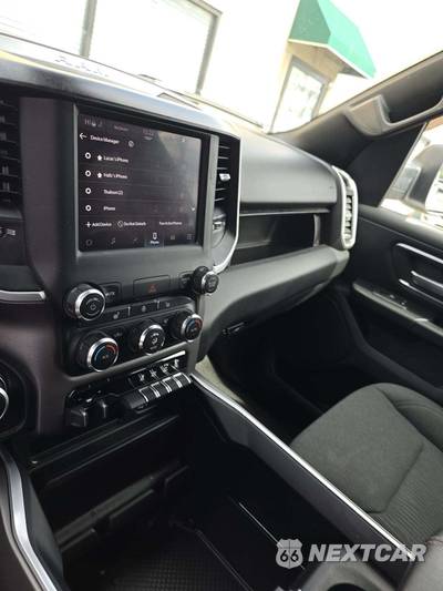 2022 Ram 1500 Big Horn Extended Cab Medium Bed - zdjęcie 10 z 22 - miniatura