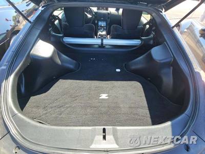 2020 Nissan 370Z Coupe - zdjęcie 14 z 34 - miniatura