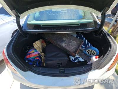 2016 Mercedes-Benz C 300 - zdjęcie 14 z 35 - miniatura