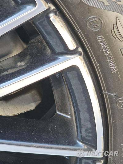 2025 Mercedes-Benz C 300 - zdjęcie 25 z 29 - miniatura