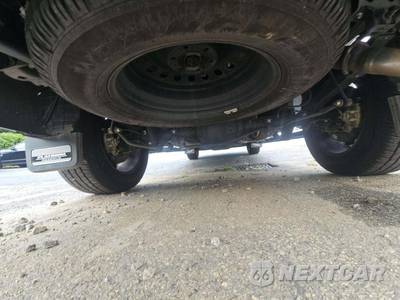 2022 Nissan TITAN Platinum Reserve Crew Cab Short Bed - zdjęcie 12 z 17 - miniatura
