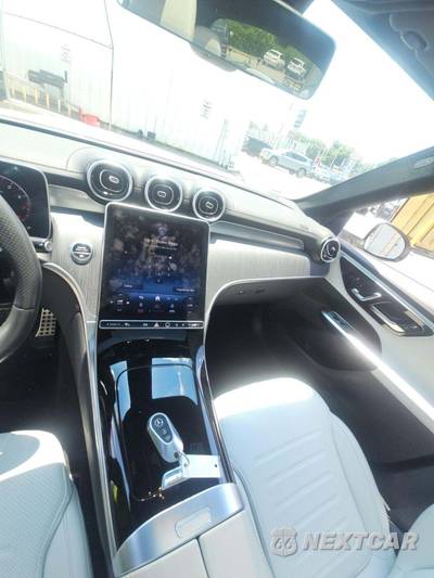 2024 Mercedes-Benz GLC 300 4MATIC - zdjęcie 10 z 21 - miniatura