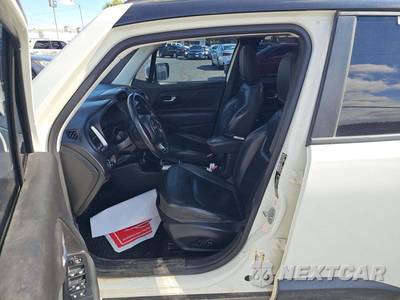 2018 Jeep Renegade Limited - zdjęcie 3 z 36 - miniatura