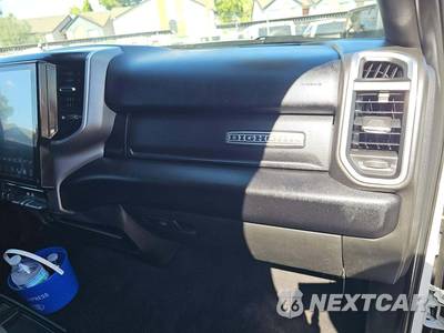 2024 Ram 3500 Big Horn Crew Cab Long Bed DRW - zdjęcie 16 z 37 - miniatura