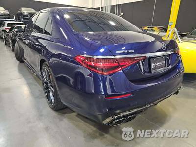 2025 Mercedes-Benz AMG S 63 E - zdjęcie 2 z 26 - miniatura