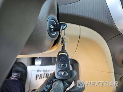 2013 Hyundai Accent GLS Sedan - zdjęcie 5 z 52 - miniatura