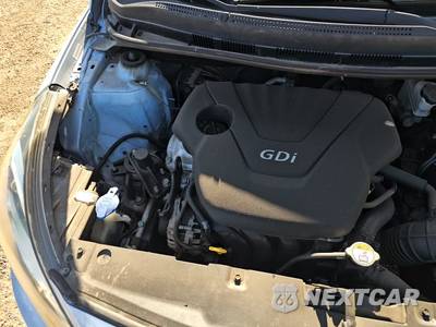 2013 Hyundai Accent GLS Sedan - zdjęcie 46 z 52 - miniatura